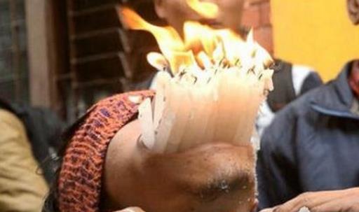 世界第一大嘴易主 男子口含138根鉛筆破吉尼斯記錄