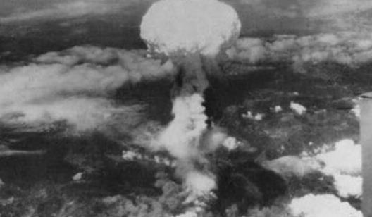 世界上第一顆原子彈誕生 1945年7月16日原子彈試爆成功