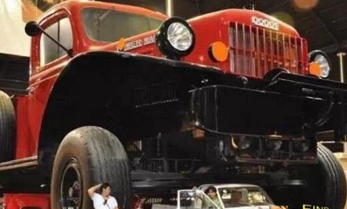 世界上最大的道奇車 道奇皮卡powerwagon車重50噸重