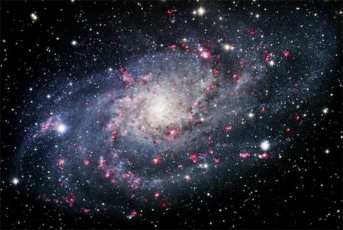 宇宙中移動(dòng)最慢的星系 M33一年內(nèi)轉(zhuǎn)了千分之八度