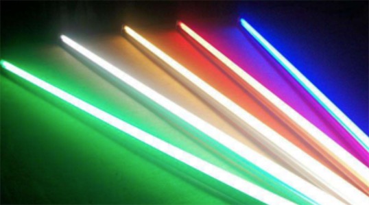 世界最早的熒光燈 用熒光體制成的氣體放電管