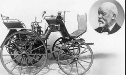 世界上第一輛摩托車 1883年德國的技術員戴姆勒發(fā)明