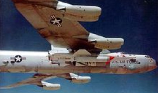 固定翼飛機(jī)飛行的最高速度 X—15A2 型飛機(jī)每小時(shí)6605公里