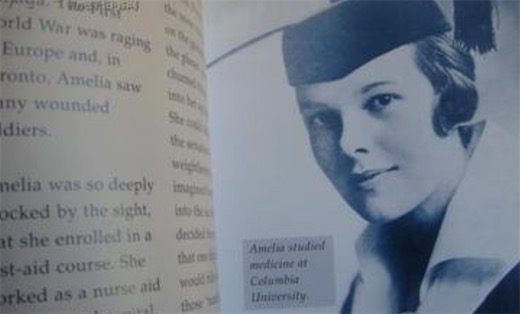 首次成功飛越大西洋的女性 艾米莉亞•埃爾哈特在1928年飛越