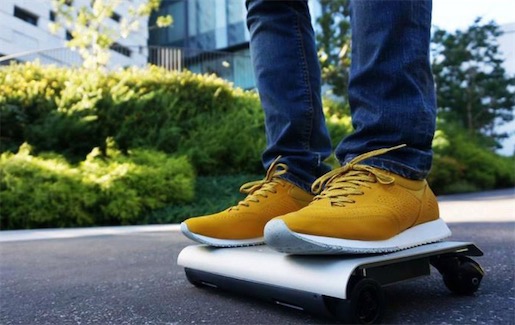 全球最小電動(dòng)車 WalkCar重量約在2到3公斤之間