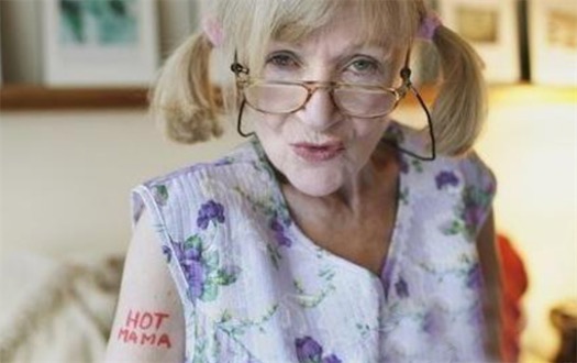世界上最老的妓女 米莉·庫珀96歲仍在接客
