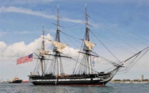 世界上最古老的現(xiàn)役軍艦 美國的風(fēng)帆“憲法”號在1797年下水