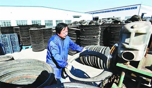 北方最大的廢品集散地 北京垃圾集散地實現(xiàn)變廢為寶