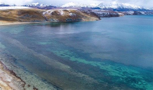 中國海拔最高的內(nèi)陸淡水湖 瑪旁雍措海拔4588米