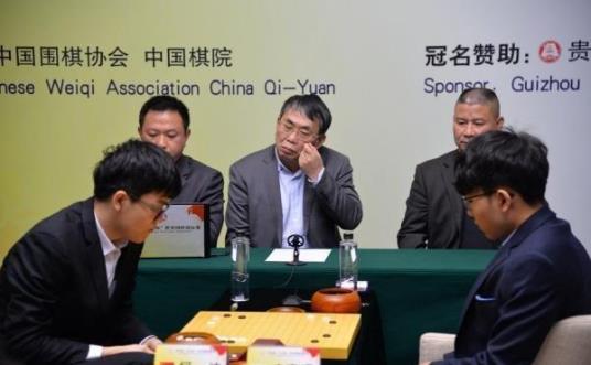百靈杯柯潔2-0戰(zhàn)勝韓國(guó)第一人申真谞 成為圍棋史上最年輕“七冠王”