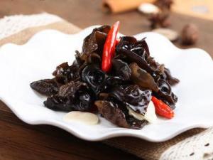 產(chǎn)婦吃黑木耳好嗎？產(chǎn)婦能吃黑木耳嗎
