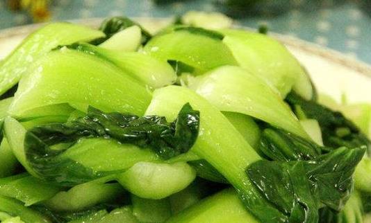 選擇食譜進(jìn)行調(diào)養(yǎng)是很好的選擇 推薦6種產(chǎn)婦補(bǔ)氣血的食物
