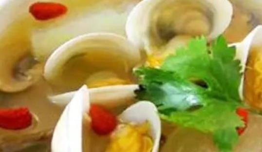 完美的胸部會讓女人更自信 4個必吃的豐胸食譜