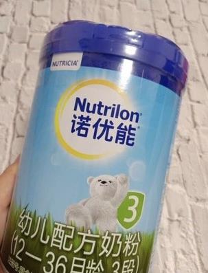 寶寶上火了怎么辦?你可能要換一個(gè)嬰兒奶粉的牌子