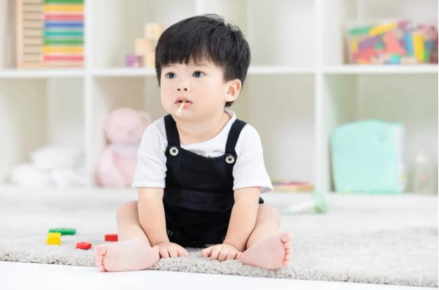 寶寶維生素D怎么補,應該補多久?
