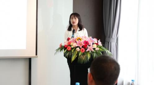 康哺樂聚勢(shì)賦能丨中國藥科大學(xué)“母嬰人進(jìn)階班”成功開班起航!