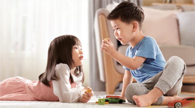 告別碎發(fā)煩惱,樂享親子時光 飛利浦“小帽兜”兒童理發(fā)器軟
