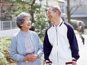 老年人“高樓綜合征”如何調(diào)節(jié)？要增加人際交往