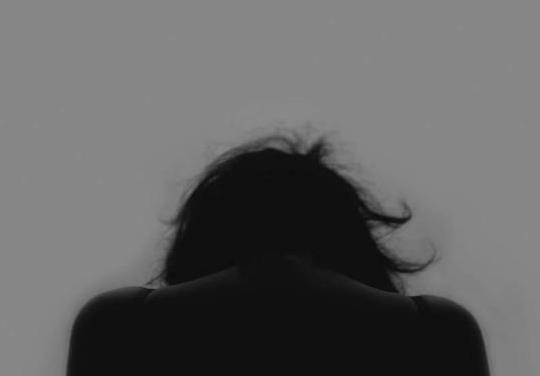 長期抑郁不治療會死嗎?抑郁癥患者會有殺人傾向嗎?