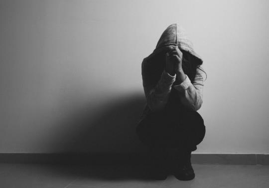 為何說抑郁癥的人智商高?長(zhǎng)期抑郁不治療會(huì)死嗎