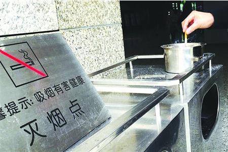 為什么普通列車可以抽煙?而動(dòng)車組明令禁止抽煙4.jpg