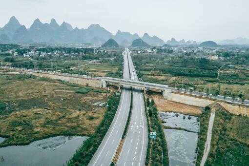 2021年取消高速收費(fèi)是真的嗎?2021年高速什么時(shí)候免費(fèi)時(shí)間表