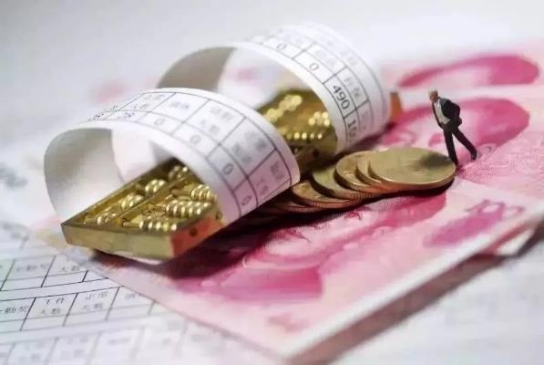 春節(jié)長(zhǎng)假返崗后出現(xiàn)了疑似癥狀被隔離,隔離期間,有工資嗎?