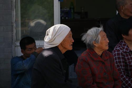 2021年村干部60歲還能參與競選嗎?村干部退休待遇新標(biāo)準(zhǔn)