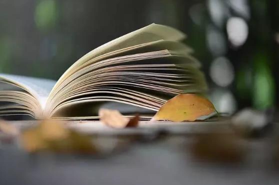 助學貸款有逾期不知情怎么辦?助學貸款可以在網(wǎng)上續(xù)貸嗎