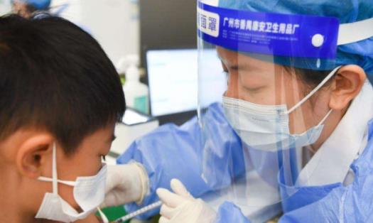 新冠疫苗加強(qiáng)針打了健康碼怎么不顯示呢 新冠疫苗第三針加強(qiáng)針18歲以下可以打嗎