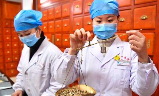 坐車經(jīng)過中高風險地區(qū)健康碼會變色嗎 健康碼在中風險地區(qū)停留多久會變色