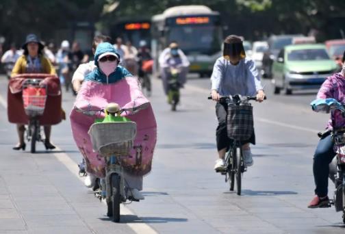 未發(fā)高溫補(bǔ)貼可以被迫離職嗎?2022室內(nèi)工作人員可以領(lǐng)取高溫補(bǔ)貼嗎