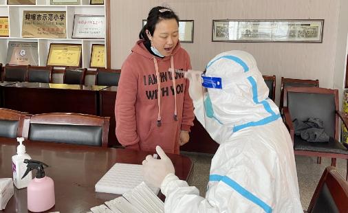 和新冠患者接觸戴口罩了會(huì)傳染嗎 和新冠患者接觸多久會(huì)被傳染