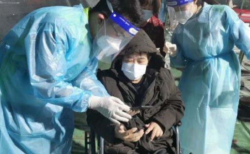 鼻拭子和咽拭子用的棉簽一樣嗎 核酸檢測是鼻拭子準(zhǔn)確還是咽拭子準(zhǔn)確