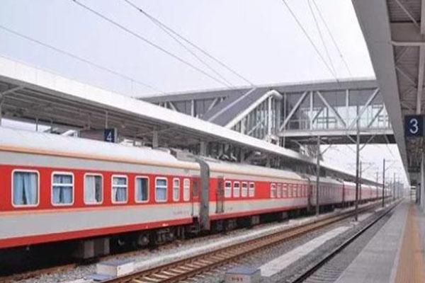 火車上能帶酒精消毒液?jiǎn)?2021年乘坐火車防疫物品攜帶最新規(guī)定 火車上能帶酒精消毒液?jiǎn)?火車防疫物品攜帶規(guī)定2021