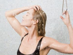 淘米水洗頭發(fā)有用嗎？怎樣用淘米水洗頭
