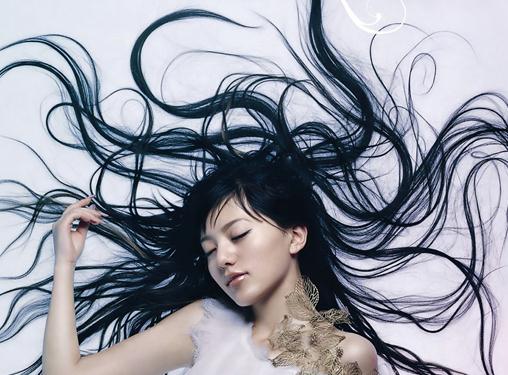 怎樣才能讓頭發(fā)長(zhǎng)得快?吃什么頭發(fā)長(zhǎng)得快