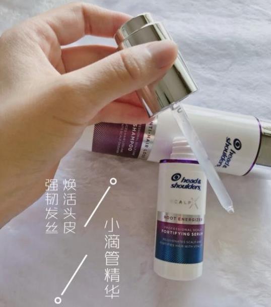人一天掉多少頭發(fā)?解決脫發(fā)問題原來靠這招!
