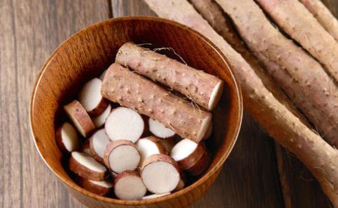 男性腎虛有哪些表現(xiàn) 腎虛要如何調(diào)理要吃哪些食物