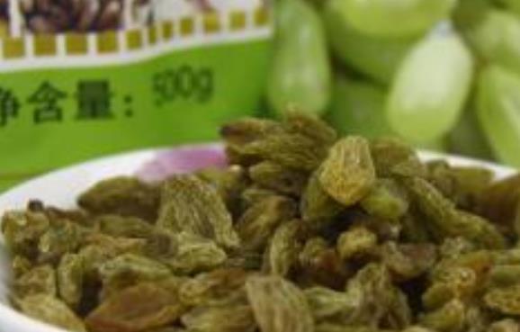 男性脫發(fā)成嚴(yán)重的社會現(xiàn)象 推薦4種脫發(fā)食療方