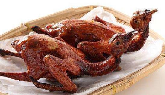 男人也要學(xué)會(huì)保健 介紹男人各年齡段的保健方法
