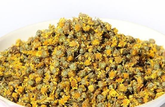 淡化黑眼圈的五個小偏方 男人的面子工程很重要