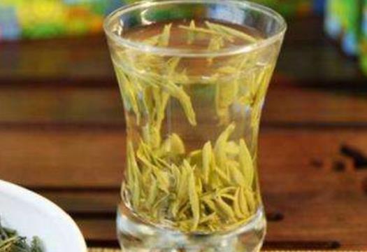 很多男人都覺得尿得高是性欲強(qiáng) 4個方法可提高性能力