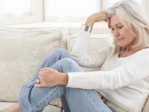如何緩解更年期癥狀？中醫(yī)緩解女性更年期的方法