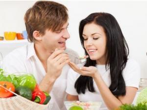 吃什么食物能夠清除女性體內(nèi)毒素？