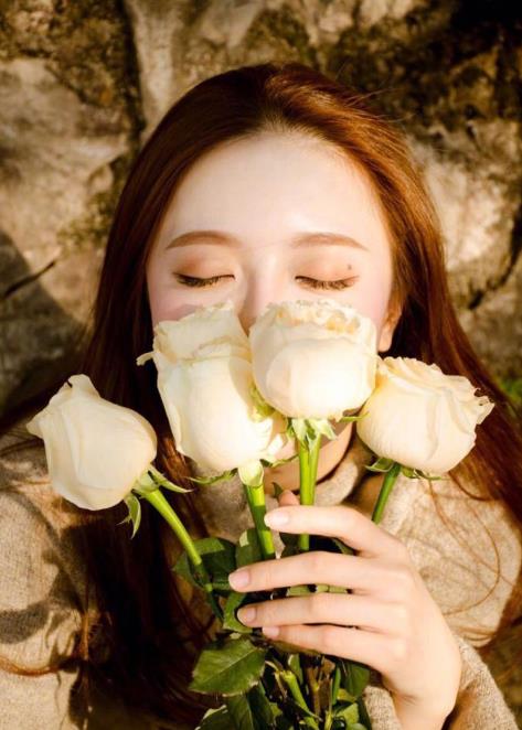 生殖器皰疹如何治療?生殖器皰疹的臨床表現(xiàn)