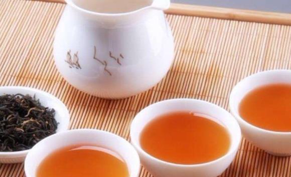 女生出現(xiàn)痛經(jīng)要留心 推薦4種痛經(jīng)快速止痛法