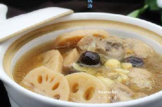冬季可是女性的保養(yǎng)的好季節(jié) 推薦2種冬季保養(yǎng)食譜