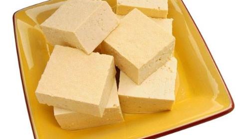 豆腐是我們常吃的豆制品 女人吃豆腐有這七大好處