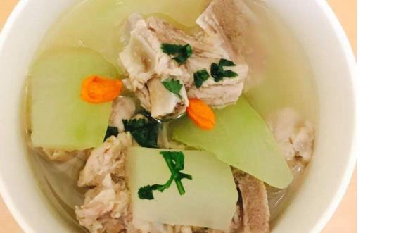 夏天是個(gè)養(yǎng)生的好季節(jié) 推薦四款夏季消暑湯